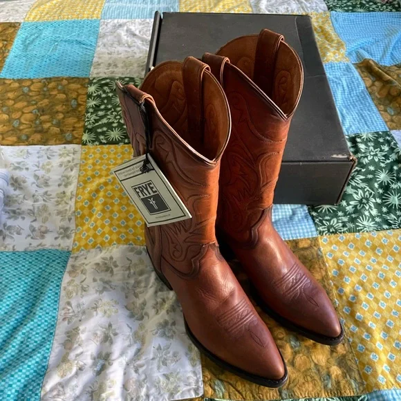 Frye Bruce cowboy boots - Picture 2 of 8